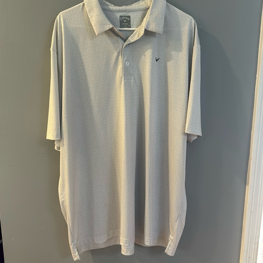 Men’s golf shirt